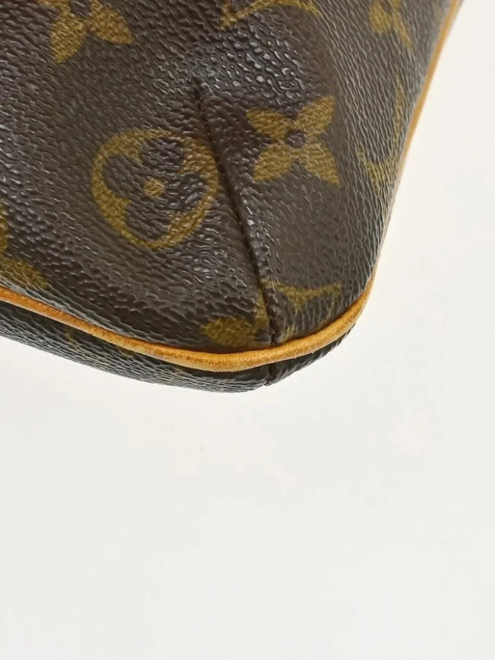 LOUIS VUITTON MUSETTE SALSA SHORT SHOULDER BAG